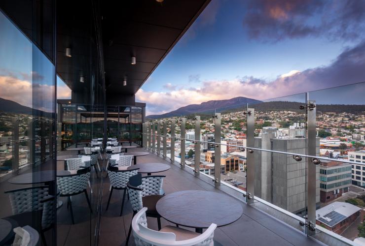 Aura at Crowne Plaza, Hobart, Tasmania © Andrew Knott, Aura Hobart Aura at Crowne Plaza, Hobart, Tasmania © Andrew Knott, Aura Hobart